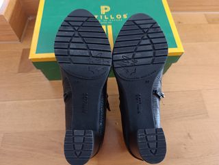 Zapatos de tacón Pitillos negros