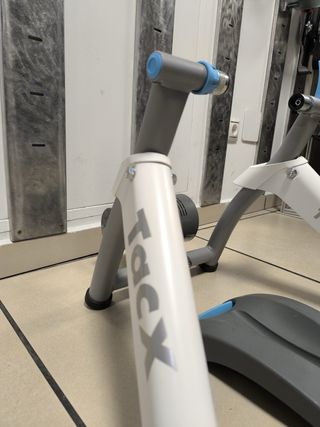 Rodillo Tacx Flow Smart