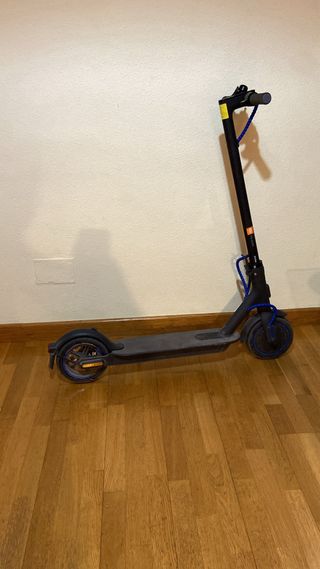 Patinete Eléctrico Xiaomi Essential