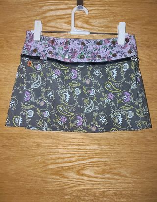 Minifalda reversible monedero y cinturón extraíble