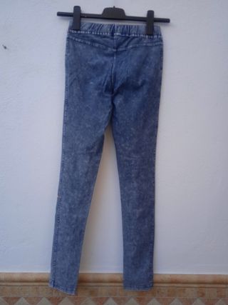 Leggings vaqueros con dibujos (H&M) T: 12-13 años 