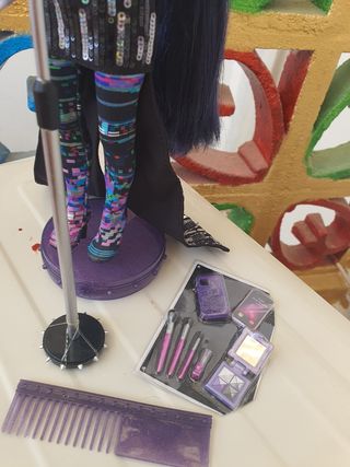 Shadow High Reina Glitch Muñeca