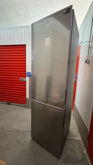 Nevera Samsung 2m x 60cm