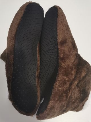 Pantuflas marrones