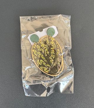 Pendientes Fantasía Ovalados Verdes y Dorados