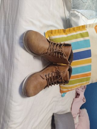 Botas niño marrones talla 33