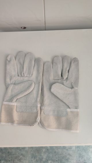 Guantes TB anti corte beige y gris