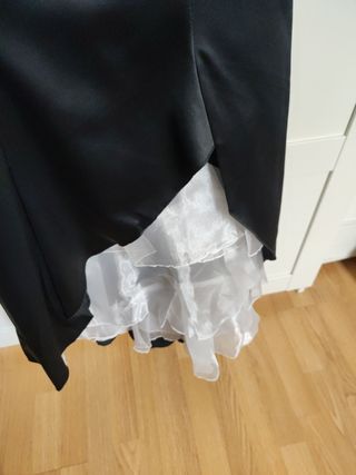 Vestido de fiesta largo blanco y negro