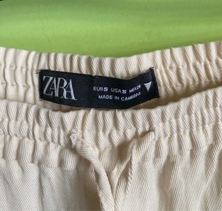 Pantalones Zara Beige Sueltos