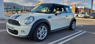 MINI Clubman 2012