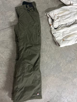 Conjunto Chaqueta Columbia y Pantalón Esquí