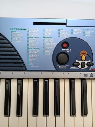 Teclado Yamaha Pianola X100