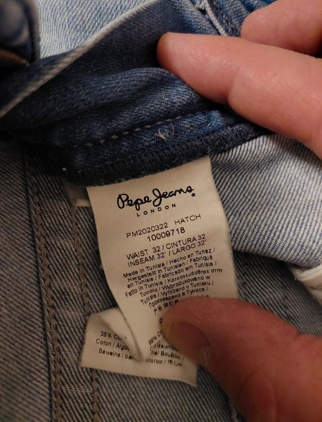 Jeans uomo strappati