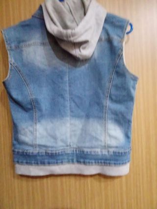 Chaleco vaquero con capucha Talla M