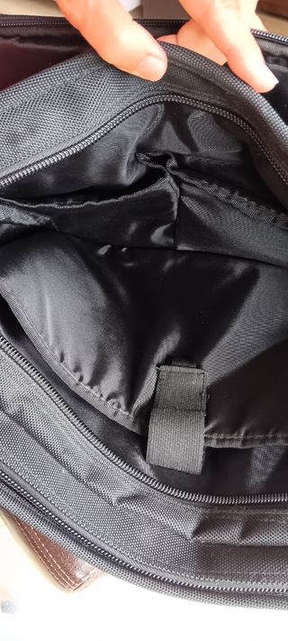 Bolsa portátil multiusos negra