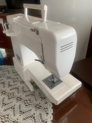 Máquina de coser SEIKO Binette 850N