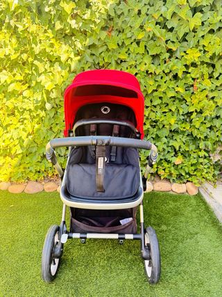 Bugaboo Fox Silla de Paseo Roja.
REGALO INCLUIDO.
