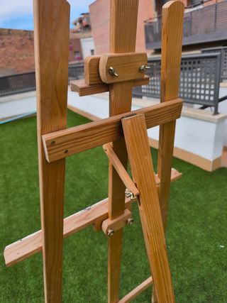 Caballete de Pintura de Madera