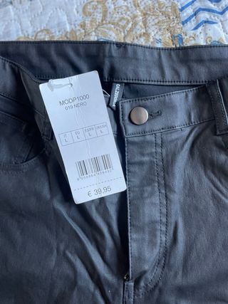 Pantalón efecto cuero Calzedonia negro