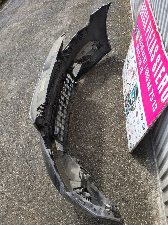 Defensa Delantera  sin parrilla Skoda Superb