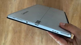 Lenovo ideapad mic 510-12IKB Tablet Portátil