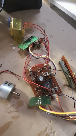 Motor Toca Discos piezas       TECHNICS