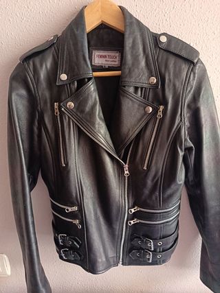 Cazadora Cuero FEMININ TOUCH Negra Talla L