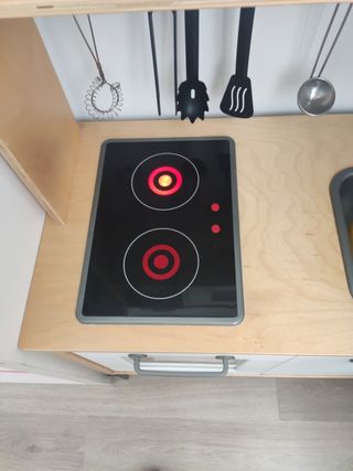 Cocinita de madera Ikea