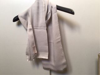 Sciarpa Gucci seta anni 70 gr.perla, cm 170x42