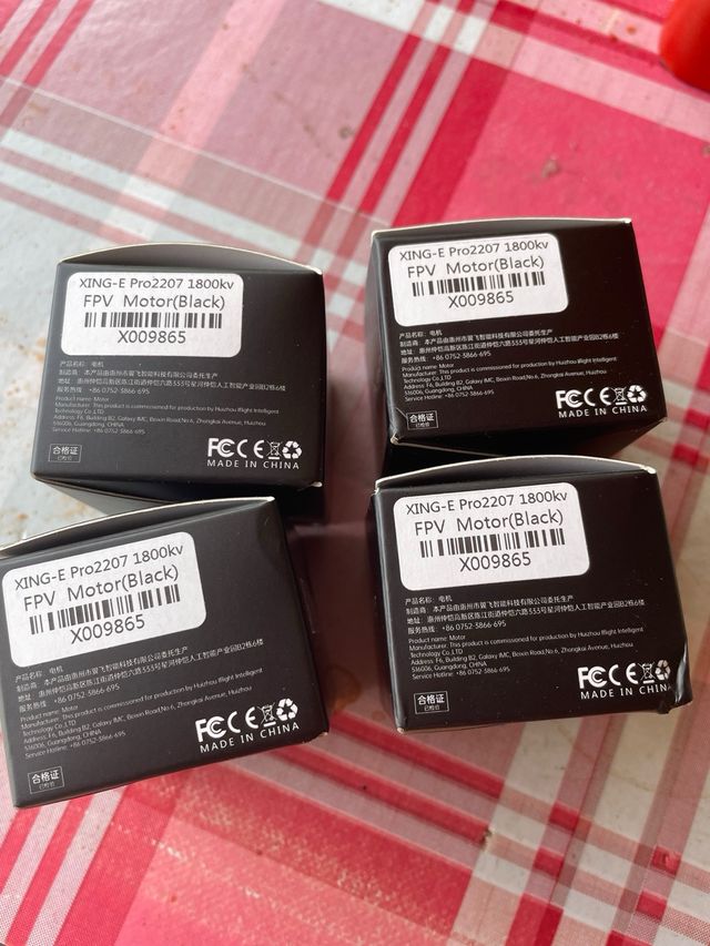 Motores iFlight XING Pro2027 1800kv (4 unidades)