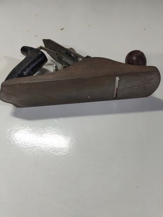 Cepillo de carpintero antiguo marca urko