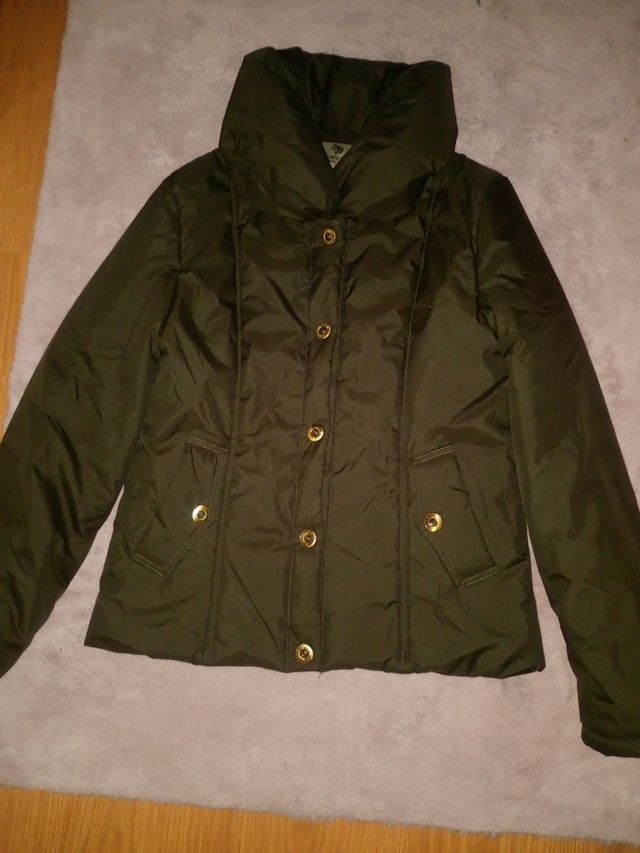 Chaqueta verde caqui