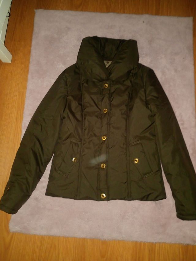 Chaqueta verde caqui
