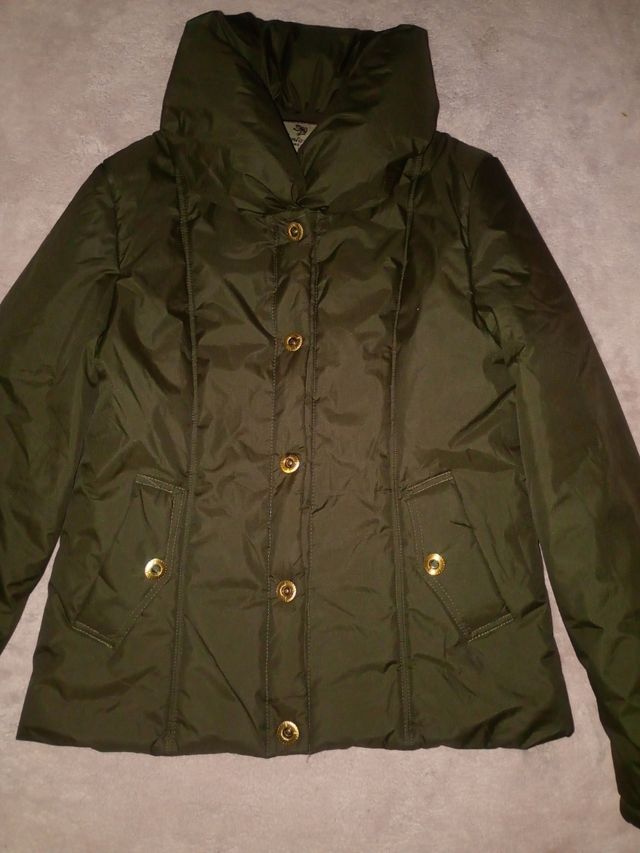 Chaqueta verde caqui
