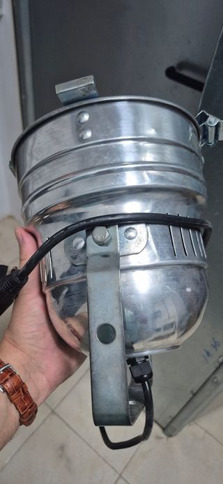 Foco Cinematográfico Metálico