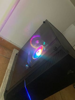 PC Gaming Completo con Accesorios