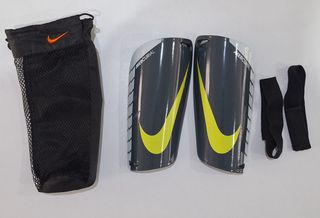 Espinilleras Nike Mercurial