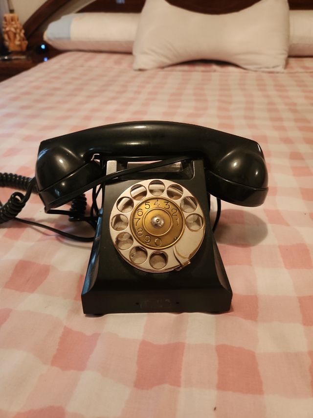 Teléfono Antiguo Ericsson Baquelita Negro