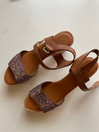 Sandalias Purpurina Cuña Marrón Multicolor