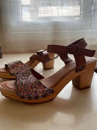 Sandalias Purpurina Cuña Marrón Multicolor