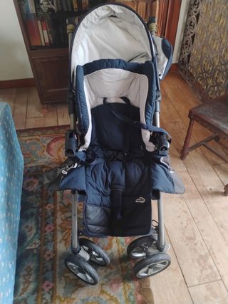 Passeggino per bambini blu