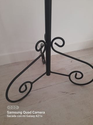 Perchero de forja negro