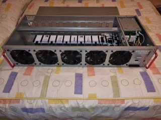 Octominer X12 Ultra Rig Minería