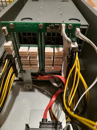 Octominer X12 Ultra Rig Minería