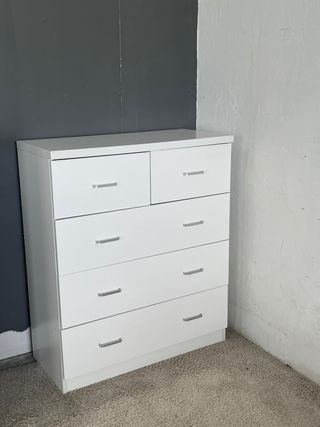 Cómoda blanca NUEVA con 5 cajones