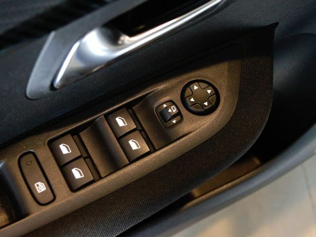Peugeot 208 PureTech 55kW (75CV) Allure