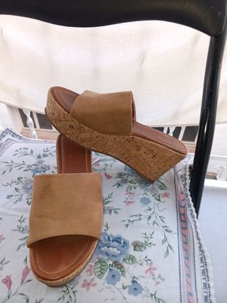 Sandalias SHU SHOP Marrones