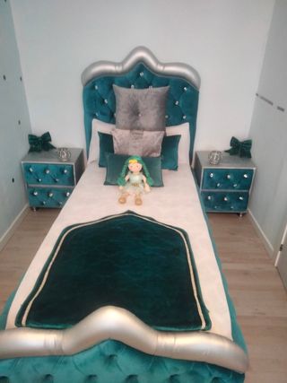 Cama 90 Terciopelo Turquesa y Plata