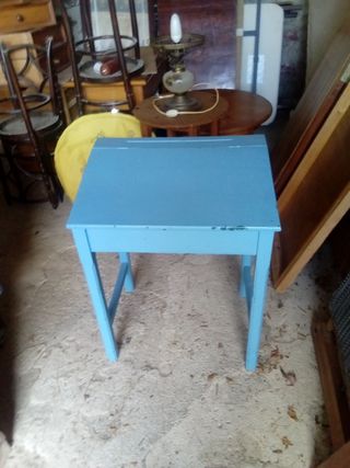 Pupitre azul