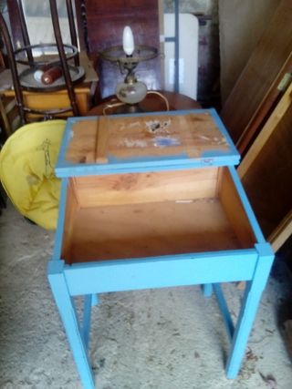 Pupitre azul